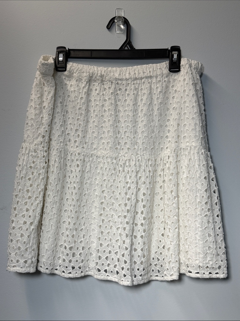 FRYE White Broderie Eyelet Lace Tiered Mini Skirt - Elastic Waistband